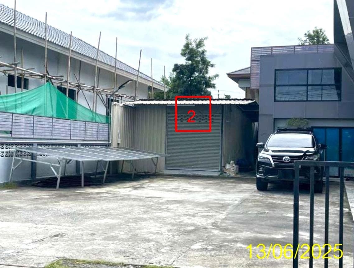 อาคารสำนักงาน วงศ์สว่าง บางซื่อ กรุงเทพฯ พื้นที่ใช้สอยกว้างขวาง 400.18 ตร.ม. บนที่ดิน 35 ตร.ว. ทำเลศักยภาพใกล้จุดเชื่อมต่อรถไฟฟ้า ราคาพิเศษ 18.9 ล้าน