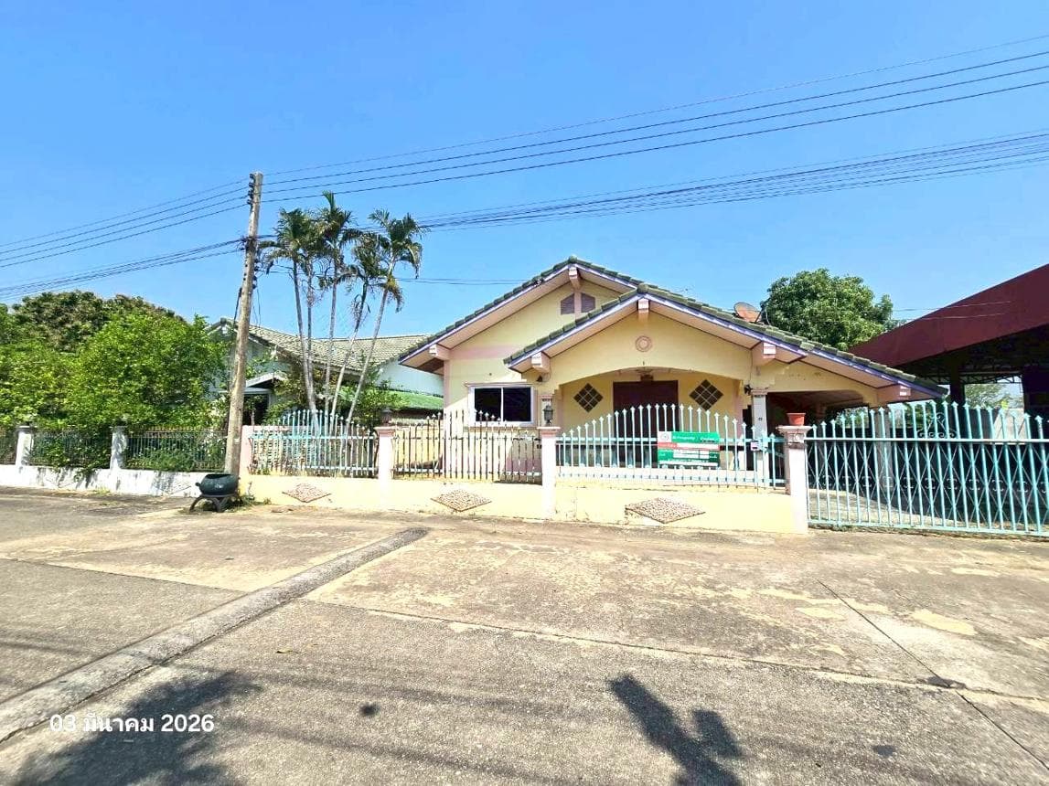 ขายบ้านเดี่ยว เมืองพิษณุโลก พิษณุโลก ทำเลดอนทอง พื้นที่ใช้สอย 232.5 ตร.ม. 3 ห้องนอน 2 ห้องน้ำ สภาพดี พร้อมอยู่