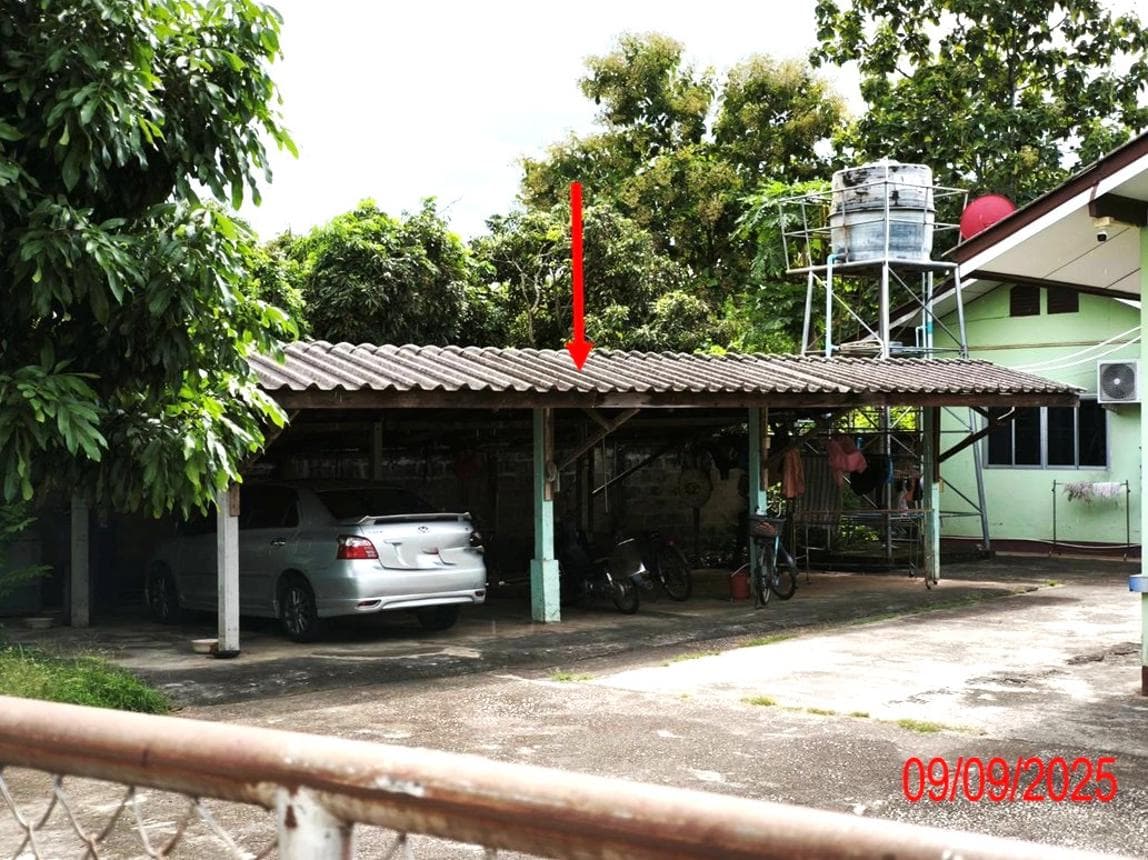บ้านเดี่ยว ปงแสนทอง เมืองลำปาง ลำปาง 2 ห้องนอน 3 ห้องน้ำ พื้นที่ใช้สอย 123.9 ตร.ม. บนเนื้อที่กว้างขวาง 2 ไร่ ทำเลดีบรรยากาศร่มรื่น เดินทางสะดวก ราคาพิเศษ 2.52 ล้าน