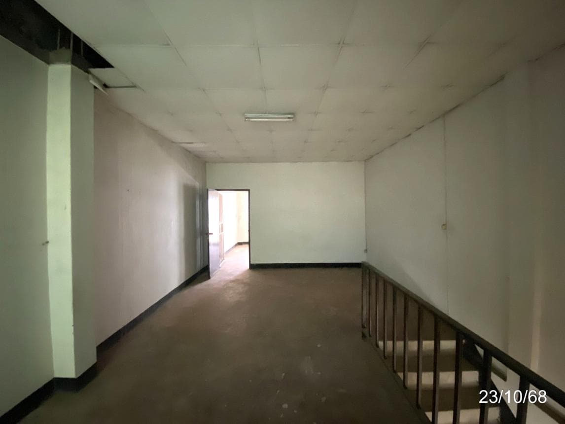 อาคารพาณิชย์ 1 ห้องนอน พื้นที่ 132 ตร.ม. ทำเลศักยภาพ ขี้เหล็ก แม่แตง เชียงใหม่