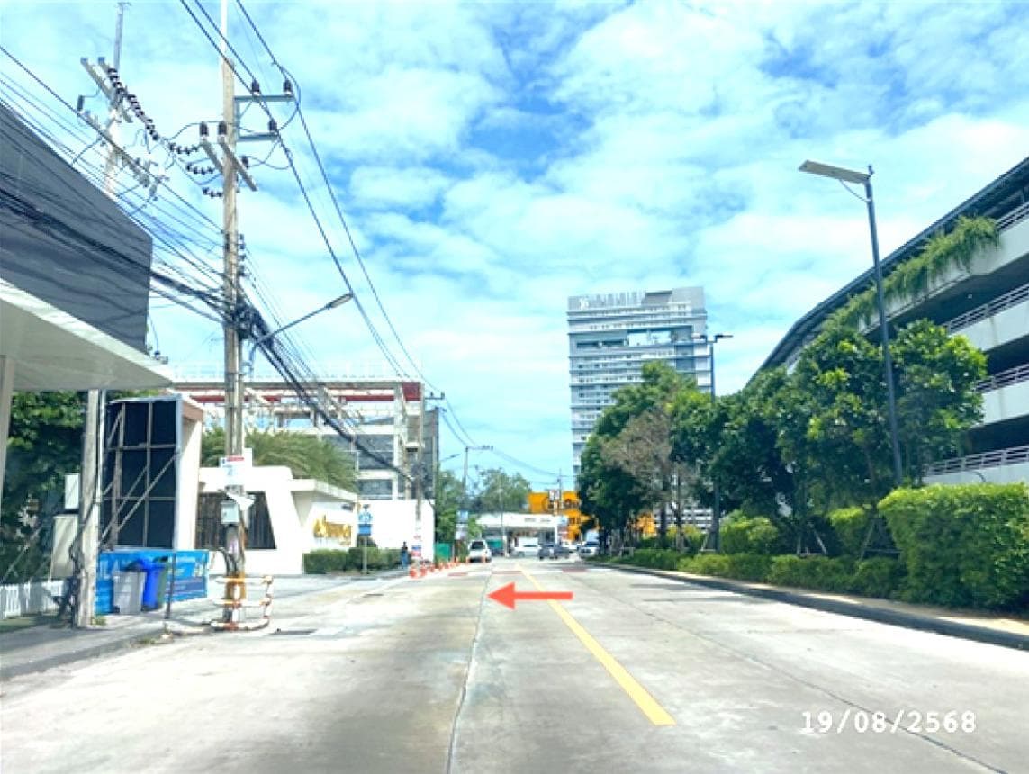 ขายคอนโด อินฟินิตี้วัน คอนโดมิเนียม A เมืองชลบุรี 1 ห้องนอน ทำเลศักยภาพ ติดถนนสุขุมวิท ใกล้เซ็นทรัลชลบุรี ราคาไม่ถึง 3 ล้าน