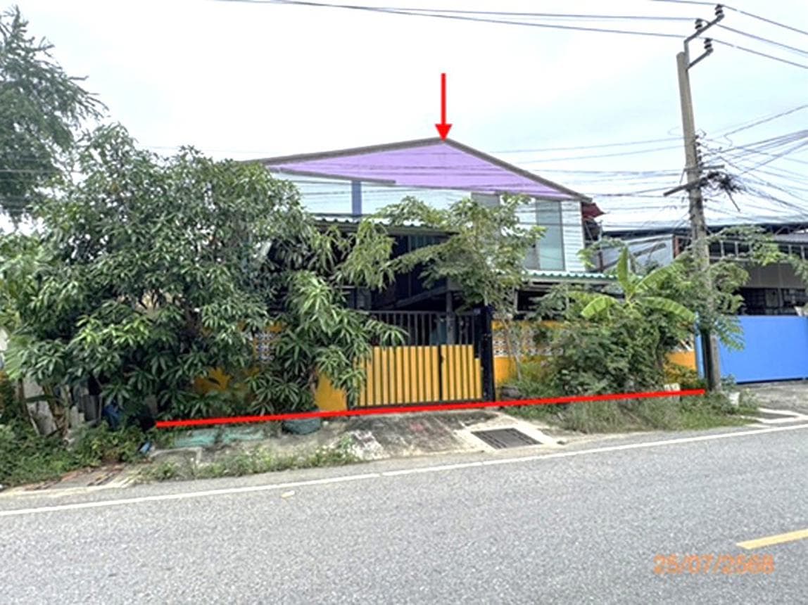 บ้านเดี่ยวหลังใหญ่ บางปู สมุทรปราการ 4 ห้องนอน พื้นที่กว้าง 66 ตร.ว. ทำเลดีใกล้แหล่งนิคมฯ