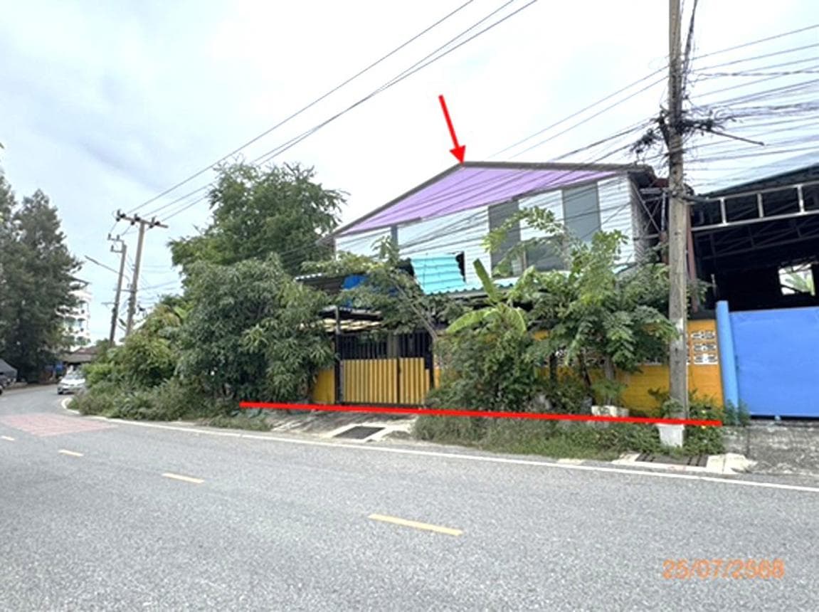 บ้านเดี่ยวหลังใหญ่ บางปู สมุทรปราการ 4 ห้องนอน พื้นที่กว้าง 66 ตร.ว. ทำเลดีใกล้แหล่งนิคมฯ