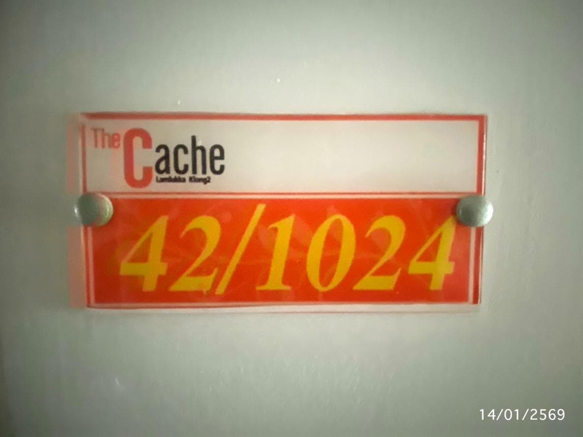 ขายคอนโด เดอะแคช ลำลูกกา คลอง 2 (The Cache) 1 ห้องนอน 28.73 ตร.ม. ทำเลคูคต ปทุมธานี ราคาหลักแสน ผ่อนถูกกว่าเช่า