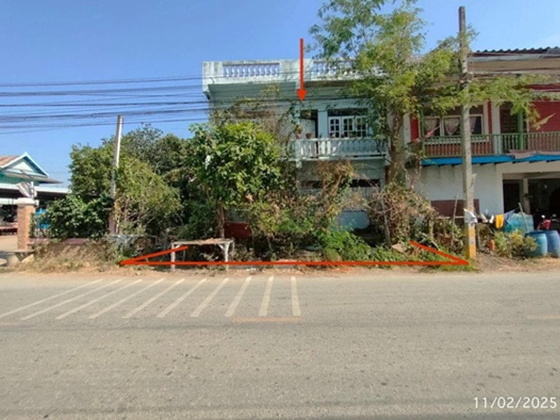 ขายอาคารพาณิชย์ บ้านข่อย เมืองลพบุรี พื้นที่ใช้สอยกว้างขวาง 192 ตร.ม. เหมาะทำธุรกิจและอยู่อาศัย