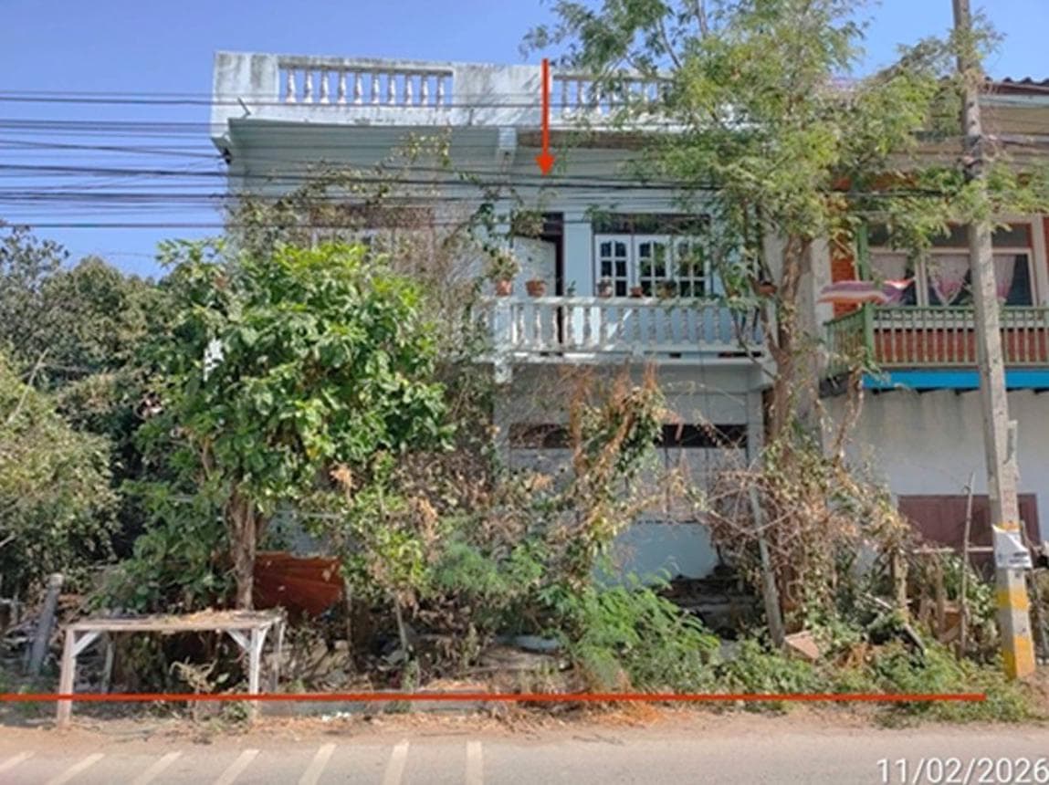 ขายอาคารพาณิชย์ บ้านข่อย เมืองลพบุรี พื้นที่ใช้สอยกว้างขวาง 192 ตร.ม. เหมาะทำธุรกิจและอยู่อาศัย