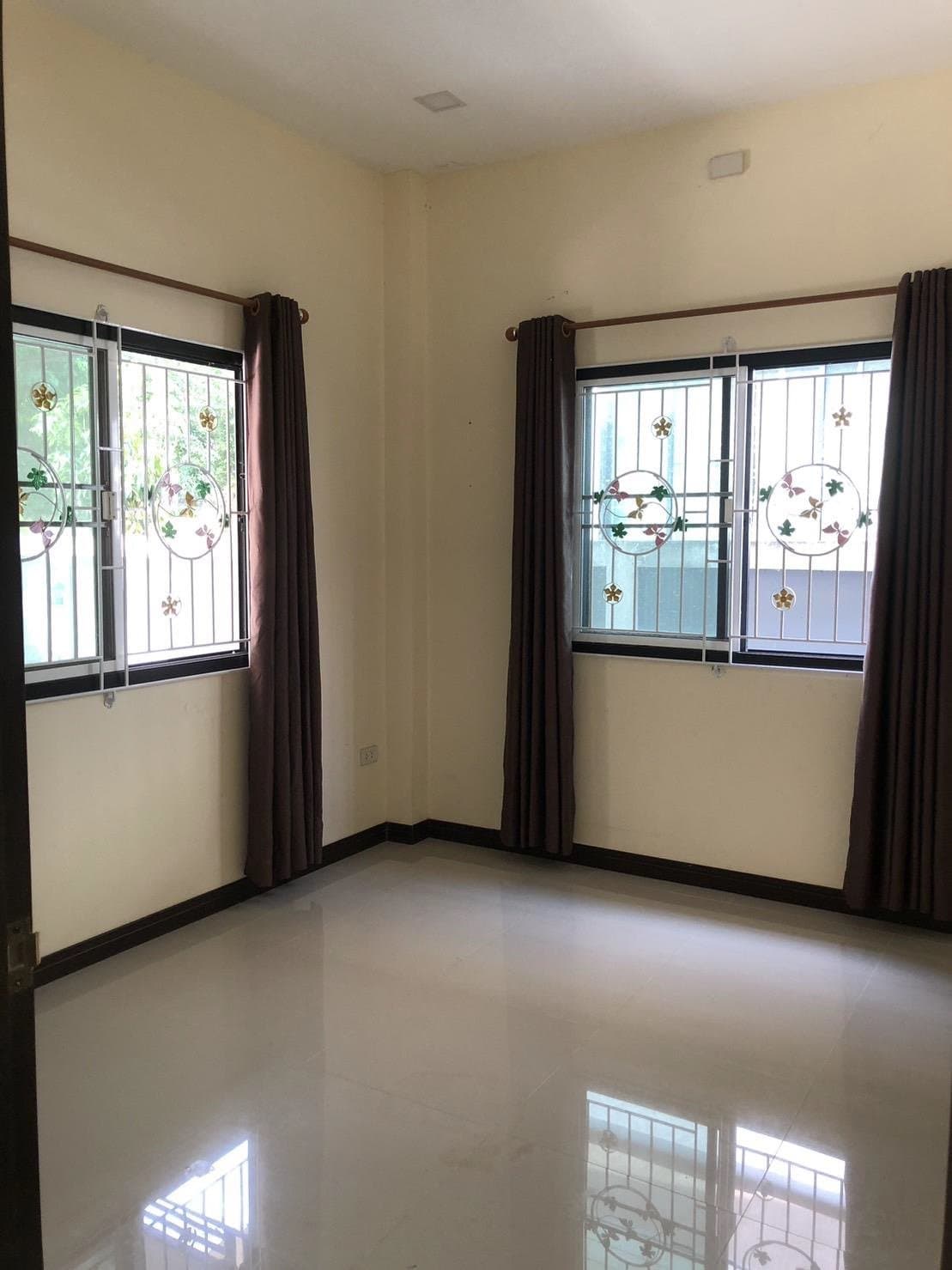 บ้านเดี่ยว เดอะคันทรี โมเดิร์นโฮม ปลวกแดง-ระยอง