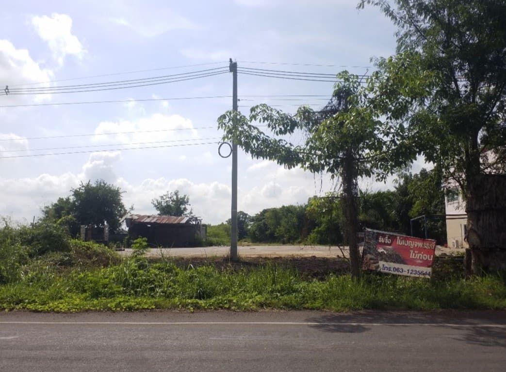 อาคารสำนักงาน ชนแดน-เพชรบูรณ์