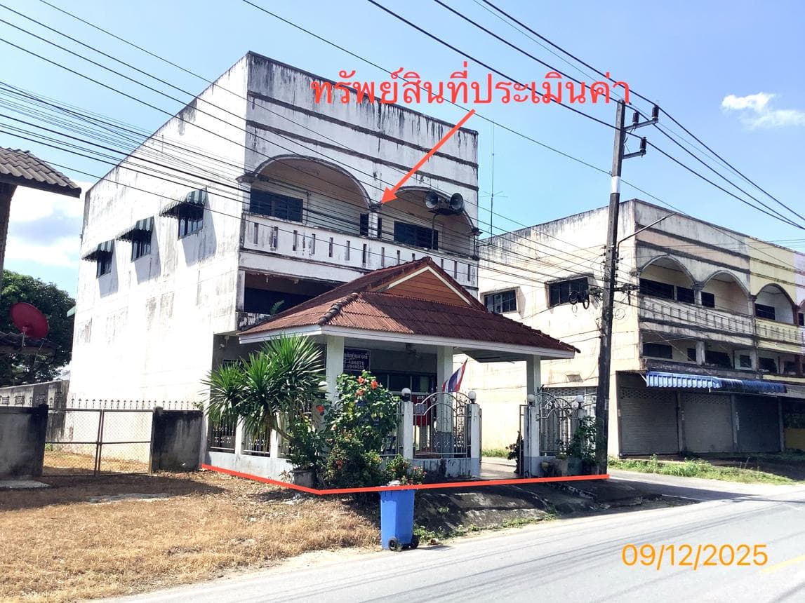อาคารพาณิชย์ จันดี ฉวาง นครศรีธรรมราช 2 ห้องนอน พื้นที่ใช้สอย 312 ตร.ม. บนที่ดินกว้าง 79 ตร.ว. ทำเลค้าขายย่านชุมชน