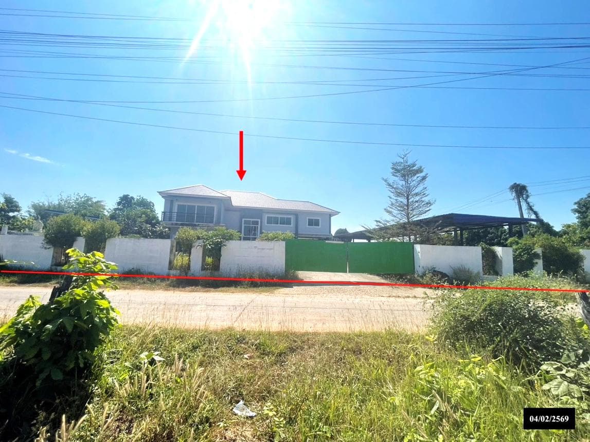 บ้านเดี่ยวหลังใหญ่ 4 ห้องนอน 6 ห้องน้ำ พื้นที่ใช้สอยจุใจ 426 ตร.ม. ทำเลขามเฒ่า เมืองนครพนม