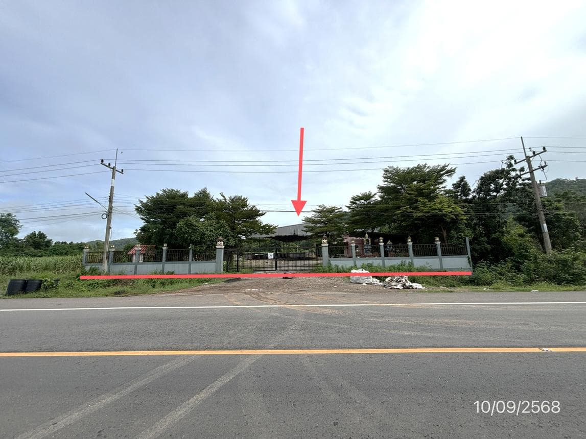 อาคารโรงงาน บ้านใหม่ ท่าม่วง กาญจนบุรี พื้นที่กว้าง 1,284 ตร.ม. ทำเลศักยภาพเพื่อธุรกิจ