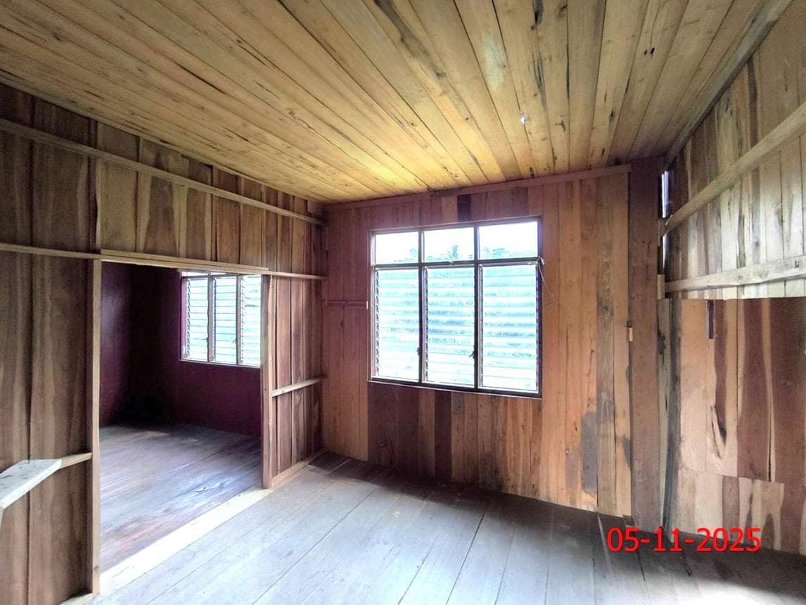 บ้านเดี่ยว วังทรายคำ วังเหนือ ลำปาง พื้นที่ 1.2 ตร.ว. พื้นที่ใช้สอย 203.1 ตร.ม. 4 ห้องนอน 2 ห้องน้ำ