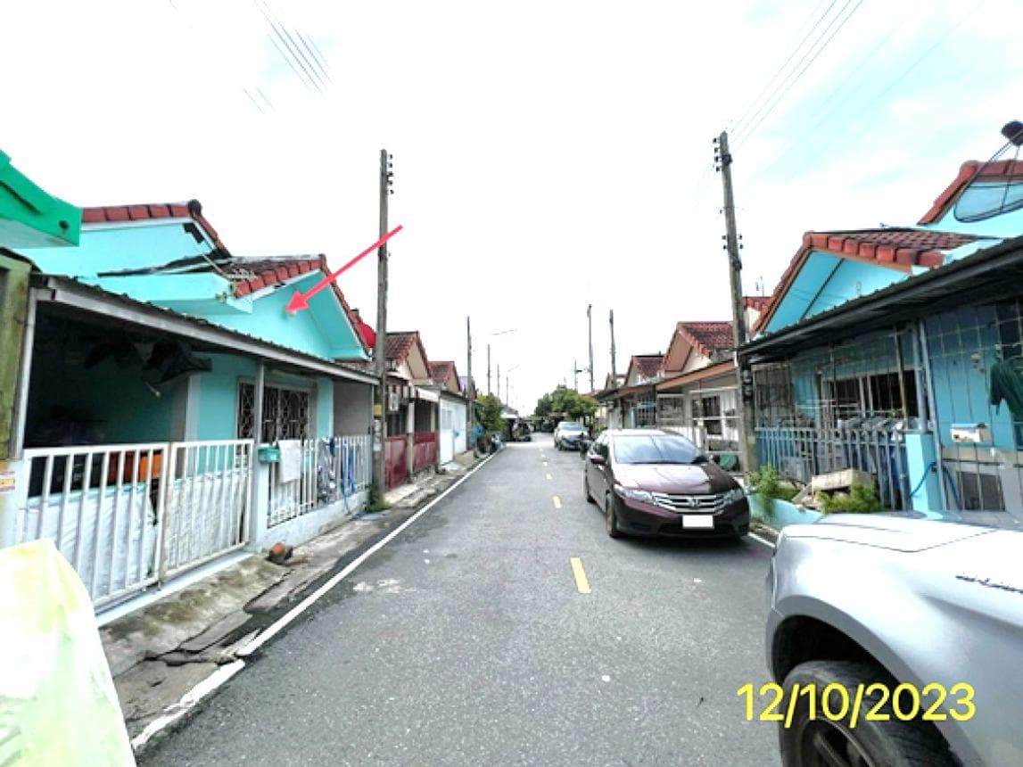 ขายทาวน์เฮ้าส์ สมพงษ์ (Sompong) คลองโยง พุทธมณฑล นครปฐม พื้นที่ใช้สอย 72 ตร.ม. 2 ห้องนอน ราคาไม่ถึงล้าน