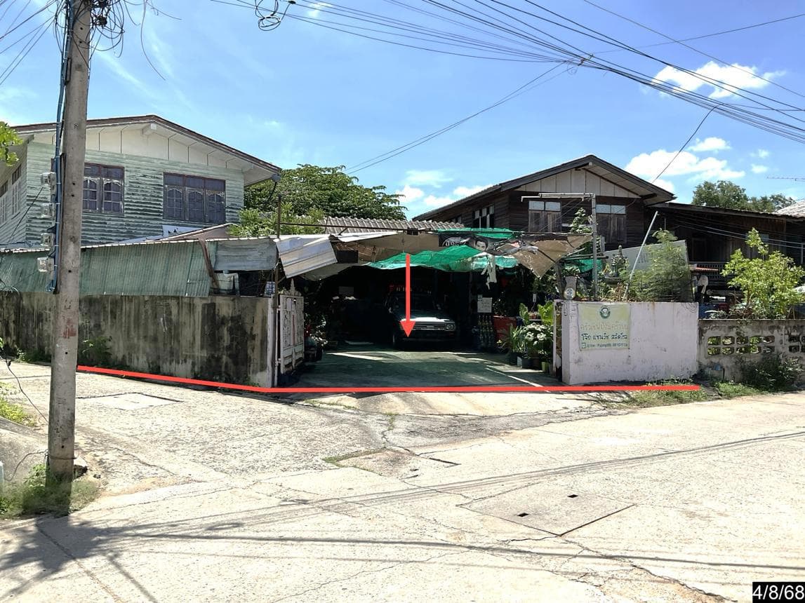 บ้านเดี่ยว ในเมือง เมืองชัยภูมิ ชัยภูมิ 2 ห้องนอน 2 ห้องน้ำ พื้นที่ 129.73 ตร.ม. บนที่ดินกว้าง 72.6 ตร.ว. ราคาไม่ถึงล้าน