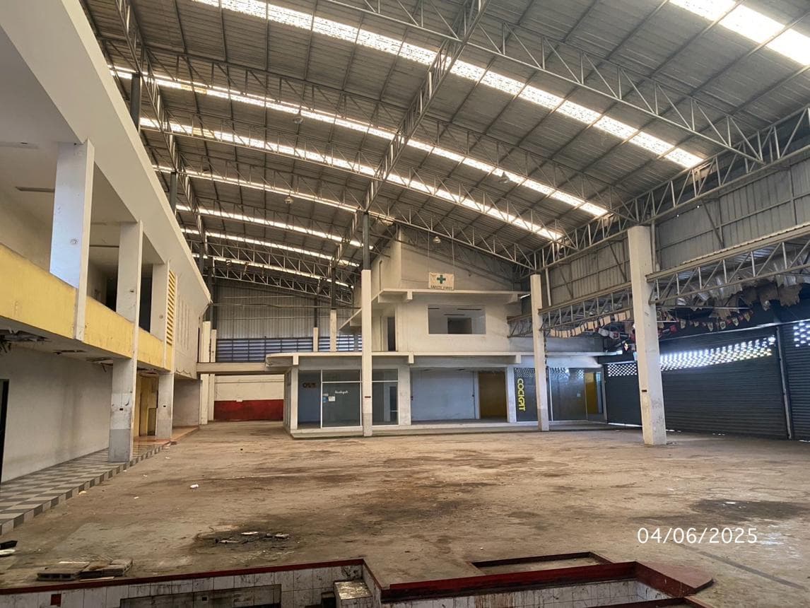 ขายอาคารโรงงาน หน้าเมือง เมืองราชบุรี ราชบุรี พื้นที่ 79.6 ตร.ว. พื้นที่ใช้สอย 828 ตร.ม. 4 ห้องนอน 3 ห้องน้ำ