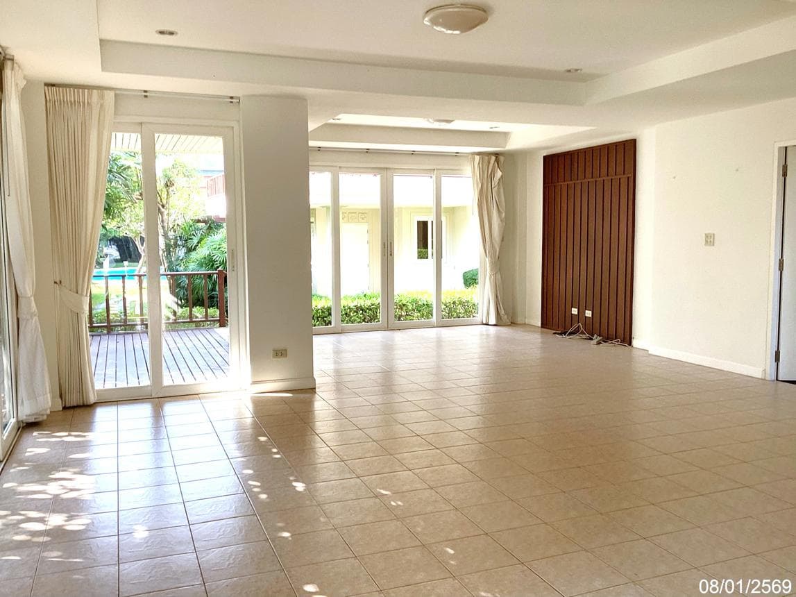 ขายคอนโดตากอากาศ บ้านทะเลสำราญ ชะอำ 3 ห้องนอน พื้นที่กว้าง 200 ตร.ม. บรรยากาศส่วนตัว