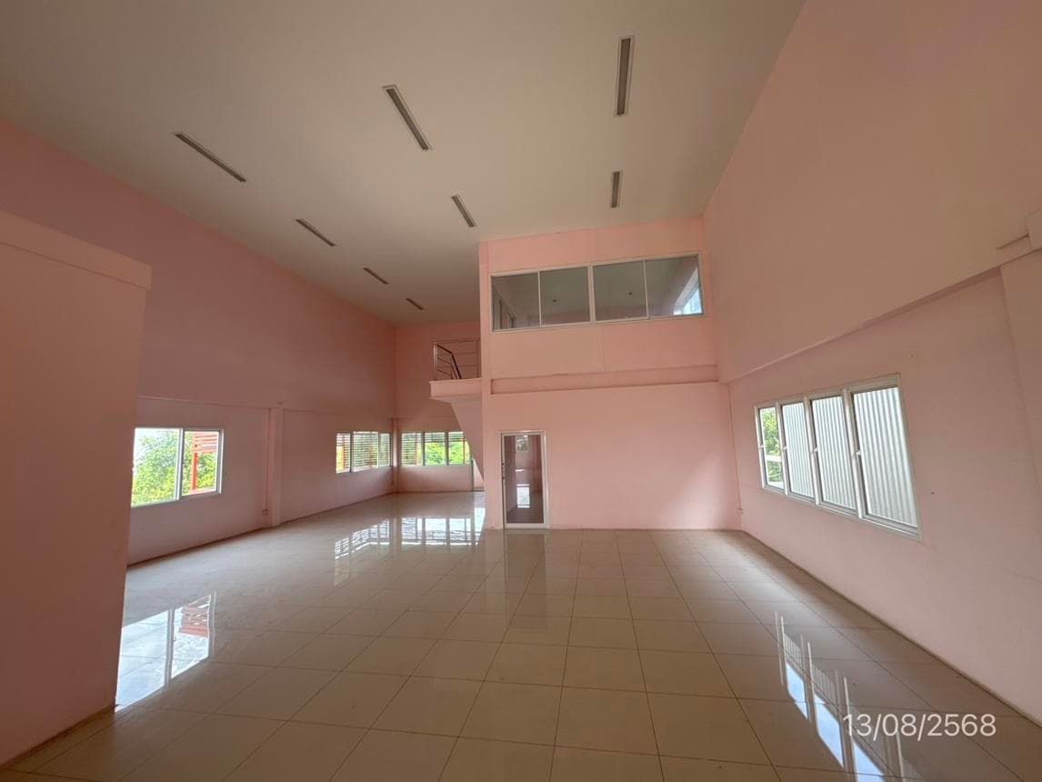 อาคารโรงงาน บึงคำพร้อย ลำลูกกา ปทุมธานี พื้นที่ใช้สอย 856 ตร.ม. ทำเลจุดยุทธศาสตร์โลจิสติกส์เชื่อมต่อวงแหวนรอบนอก ราคา 29.8 ล้านบาท