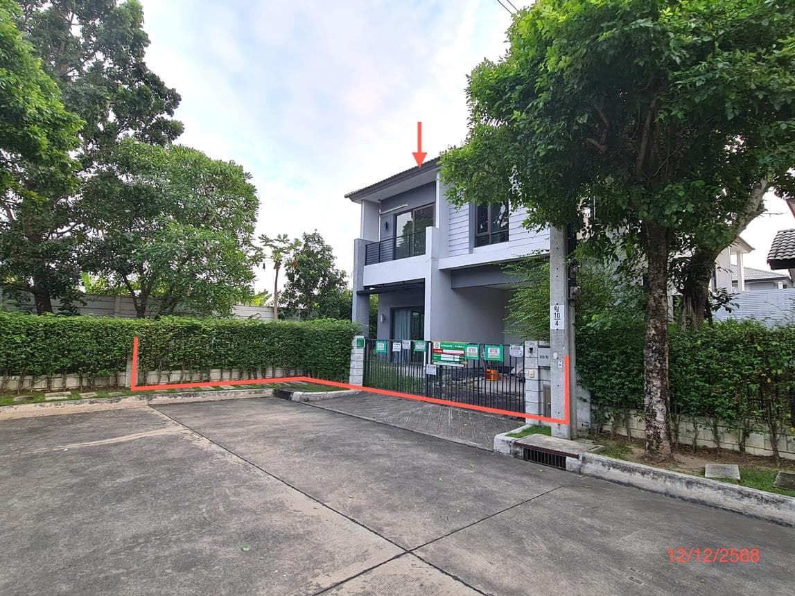 บ้านเดี่ยว เซนโทร ราชพฤกษ์-สวนผัก วัดชลอ บางกรวย นนทบุรี 3 ห้องนอน 3 ห้องน้ำ บนเนื้อที่ 59.9 ตร.ว. ทำเลศักยภาพใกล้ทางด่วน ราคา 8.6 ล้านบาท