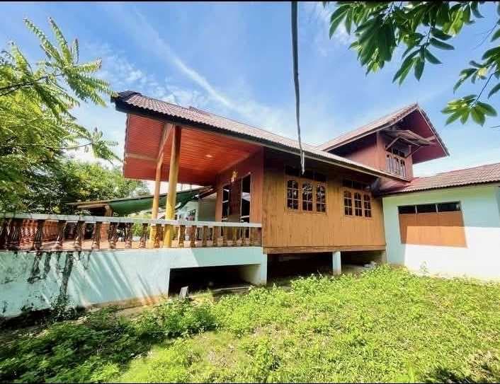 บ้านพร้อมที่ดิน ต.ป่าแลวหลวง อ.สันติสุข จ.น่าน