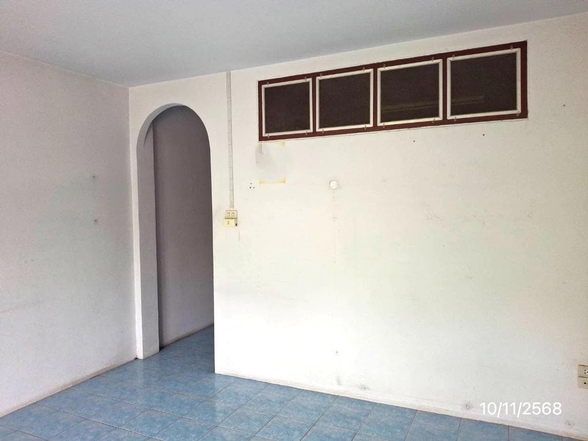 อาคารพาณิชย์ทำเลการค้า 6 ห้องนอน พื้นที่ 293 ตร.ม. โคกหล่อ เมืองตรัง