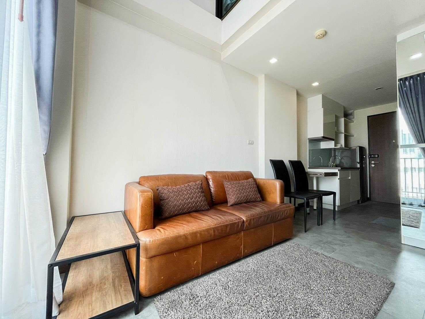 ขายคอนโด Duplex บียอนด์ สุขุมวิท Beyond Sukhumvit 1 นอน 39 ตรม ชั้น 5 - 6 ใกล้ทางด่วนบางนา BTS อุดมสุข