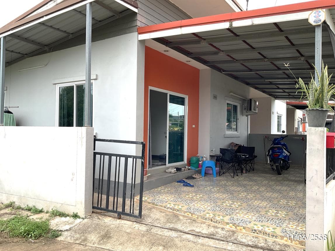 ทาวน์โฮม ท่าตูม ศรีมหาโพธิ ปราจีนบุรี 1 ห้องนอน 1 ห้องน้ำ ขนาด 30 ตร.ว.