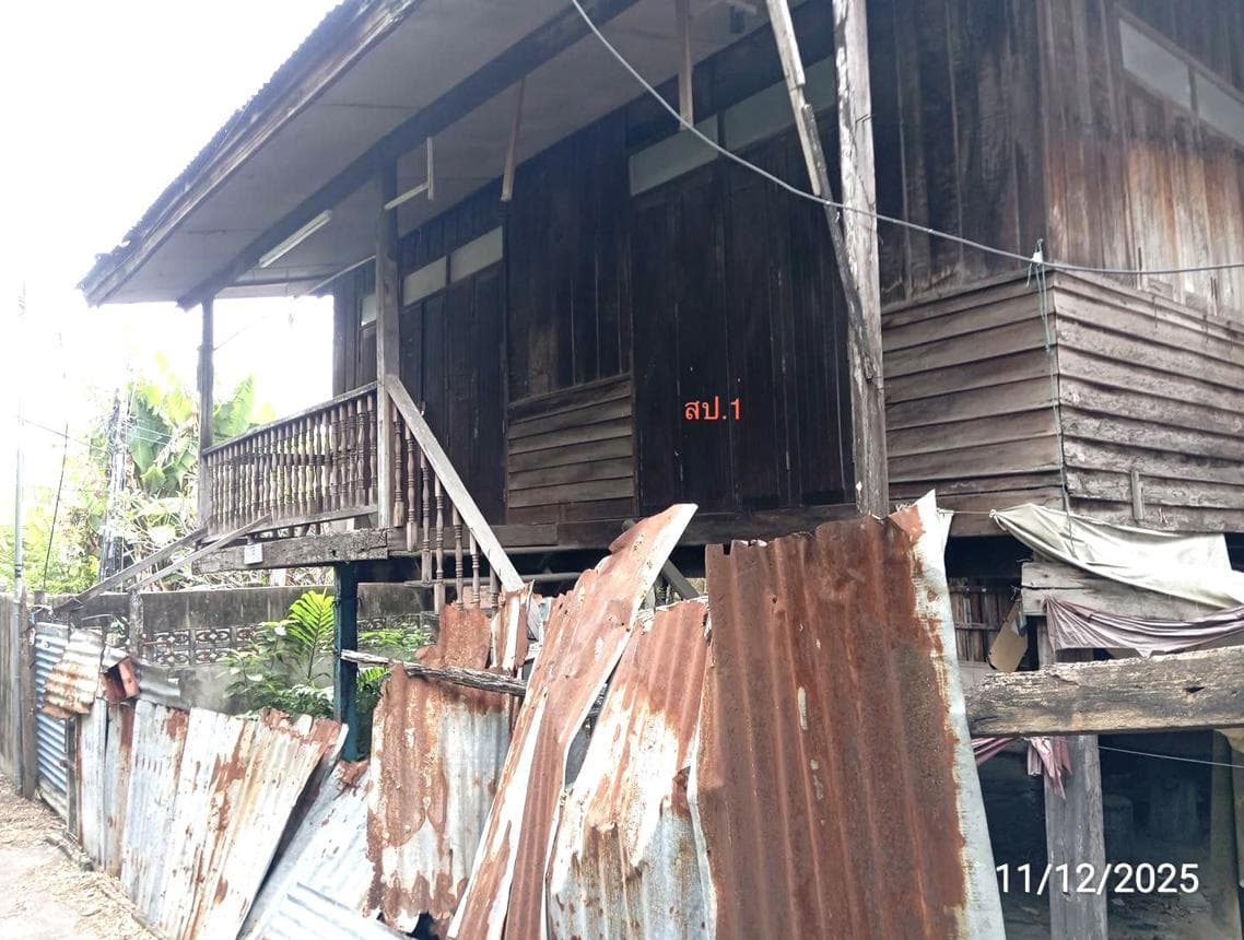 บ้านเดี่ยว ในเมือง เมืองสุรินทร์ 2 ห้องนอน ทำเลศักยภาพใจกลางเมือง ราคาล้านต้นๆ