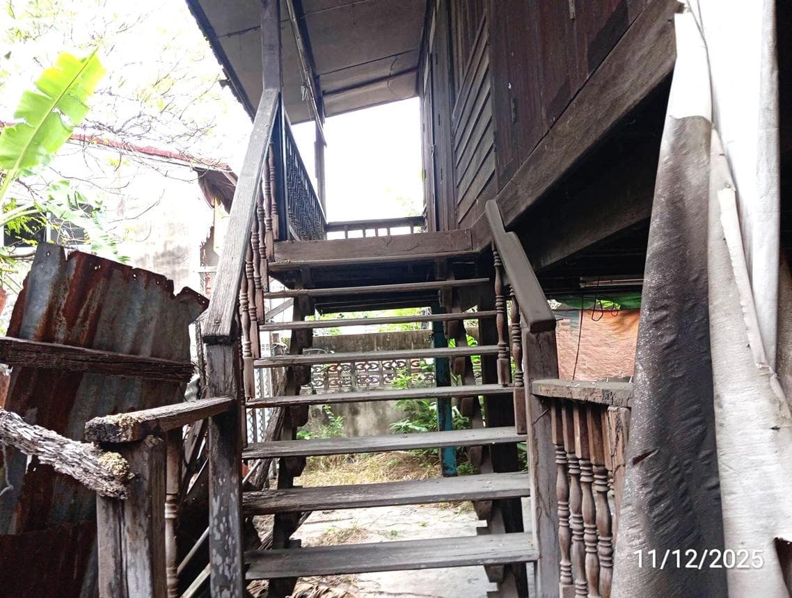 บ้านเดี่ยว ในเมือง เมืองสุรินทร์ 2 ห้องนอน ทำเลศักยภาพใจกลางเมือง ราคาล้านต้นๆ