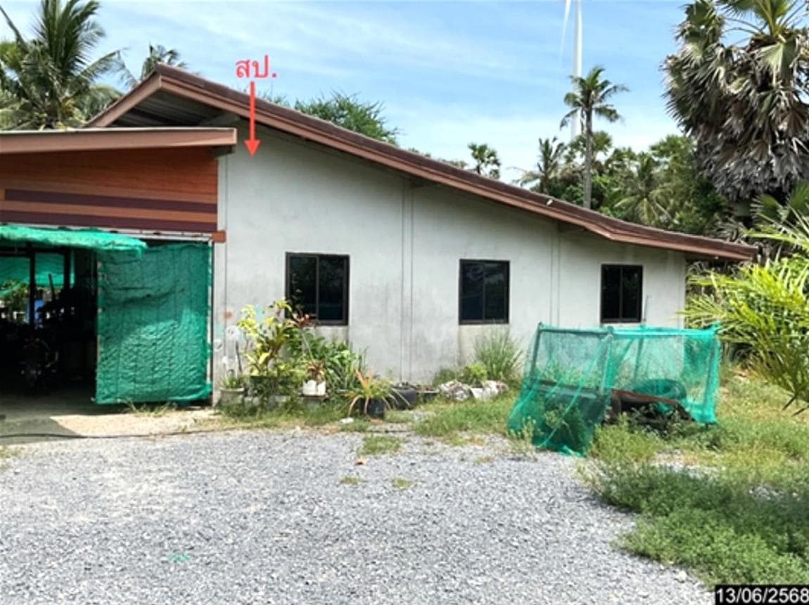 บ้านเดี่ยว หน้าสตน หัวไทร นครศรีธรรมราช 1 ห้องนอน 1 ห้องน้ำ พื้นที่ใช้สอย 157 ตร.ม. บนที่ดินกว้าง 83 ตร.ว. บรรยากาศสงบ ราคาคุ้มค่า