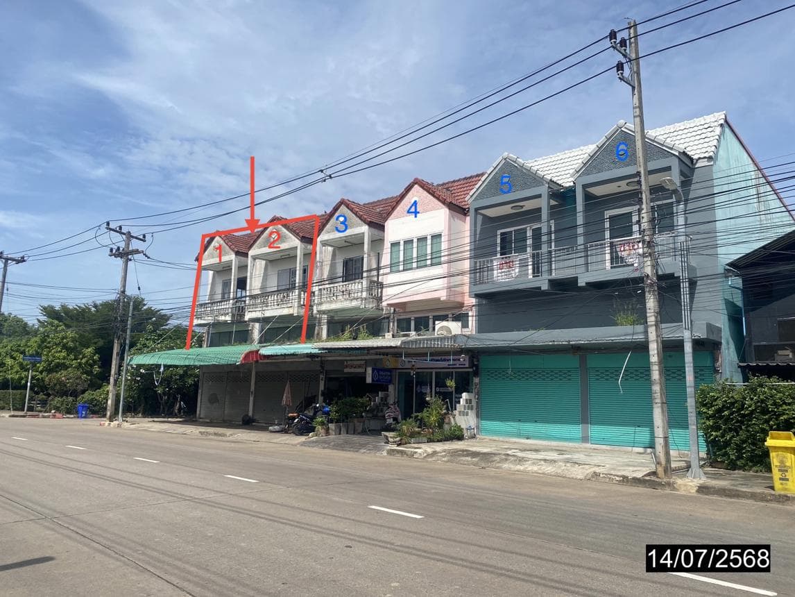 ทาวน์เฮ้าส์ ในเมือง เมืองเพชรบูรณ์ 2 ห้องนอน 2 ห้องน้ำ พื้นที่ใช้สอยขนาดใหญ่พิเศษ 350 ตร.ม. บนที่ดิน 46.4 ตร.ว. ทำเลศักยภาพใจกลางเมือง ราคาพิเศษ 3.5 ล้าน