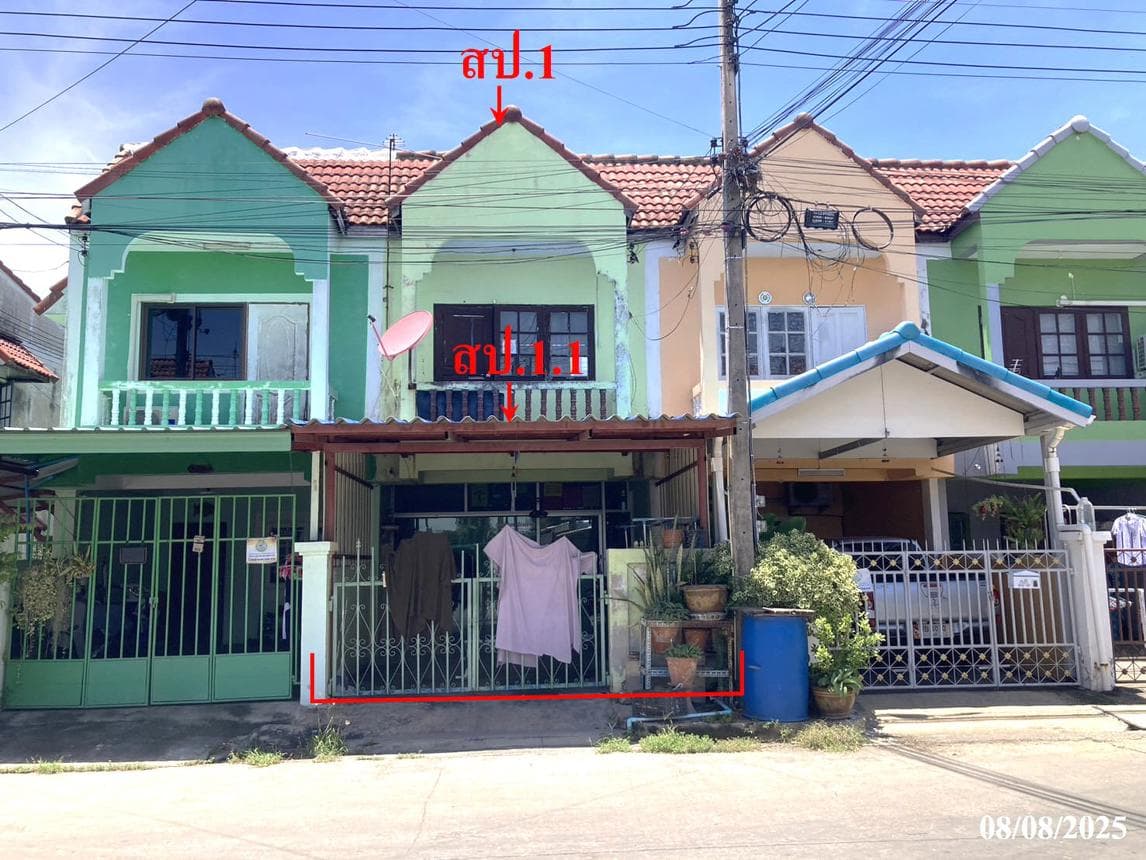ขายทาวน์เฮ้าส์ หมู่บ้านบัวแก้ว สามโคก ปทุมธานี ทำเลดี ใกล้ทางด่วนและฟิวเจอร์พาร์ค