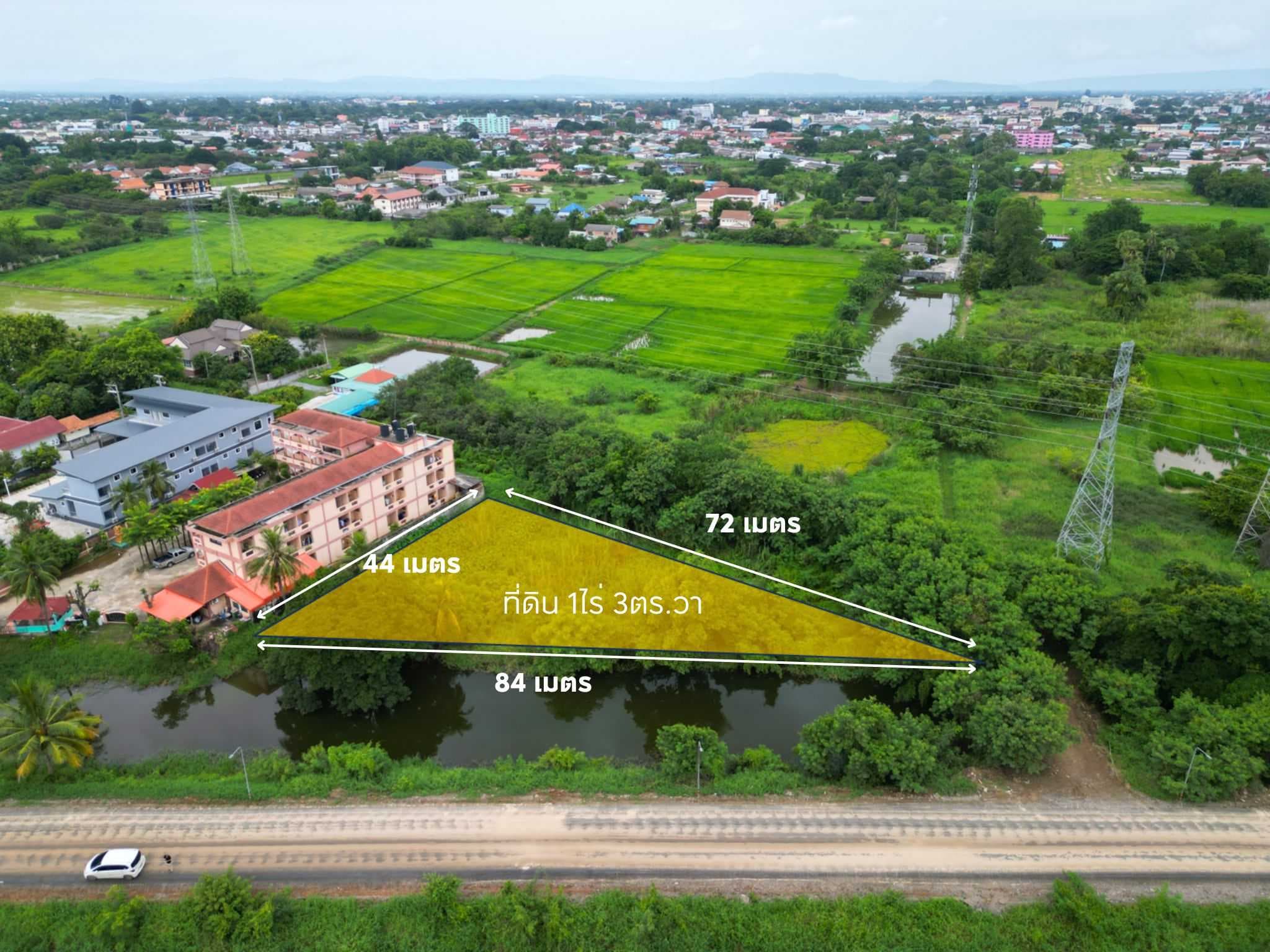 ที่ดินอยู่ใกล้ ราชภัฎทะเลแก้วและหอพักอีก 2 หอ สามารถลงทุนต่อยอดกับธุรกิจหอพักได้ อยู่ใกล้ถนน ดำริพัฒนา