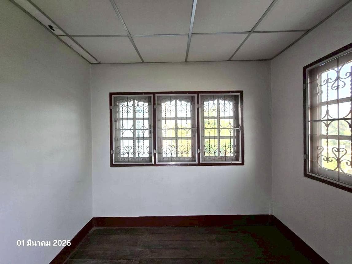 ทาวน์เฮ้าส์ทำเลศักยภาพ หันคา หันคา ชัยนาท พื้นที่ใช้สอย 191.13 ตร.ม. ฟังก์ชัน 5 ห้องนอน