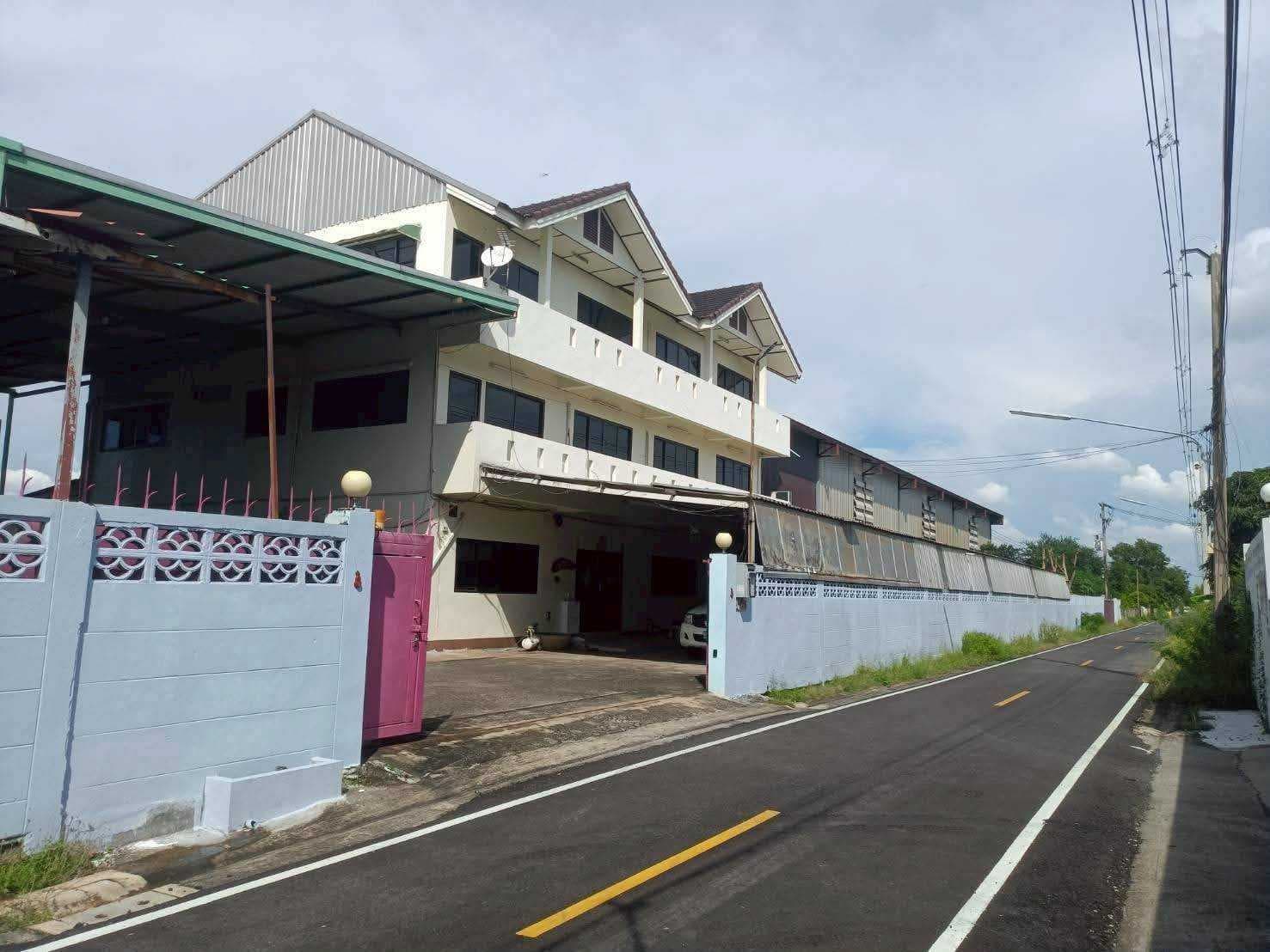 ขาย โรงงานรวมสำนักงานพร้อมใช้งาน ที่ดินขนาด 2 ไร่ บึงทองหลาง ลำลูกกา ปทุมธานี