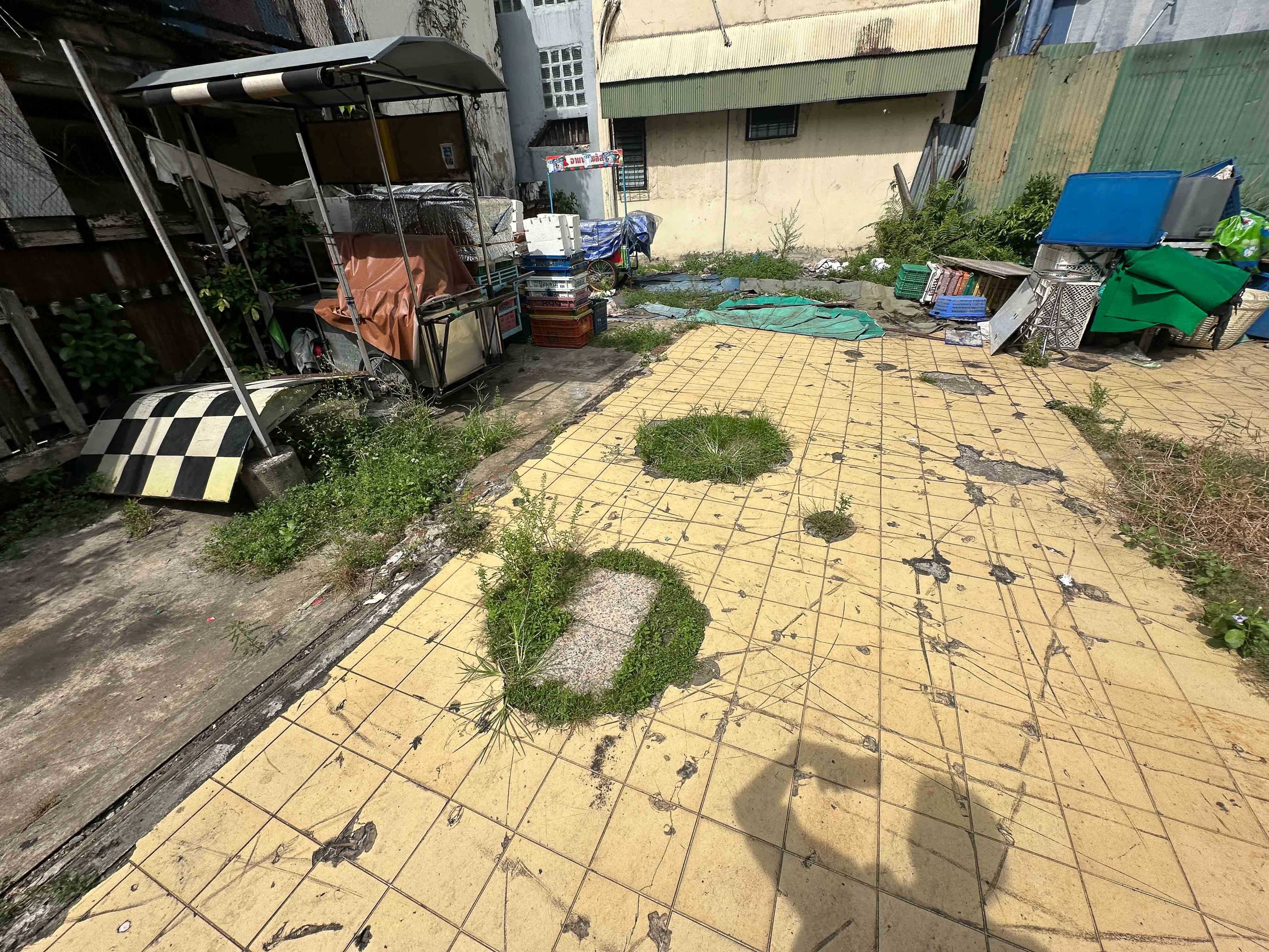 ขาย ที่ดิน 45.3 ตรว. ซอยโทรคาเดโร ถนนสุรวงศ์ เหมาะทำบ้านอยู่อาศัย โฮมออฟฟิศ ร้านอาหาร