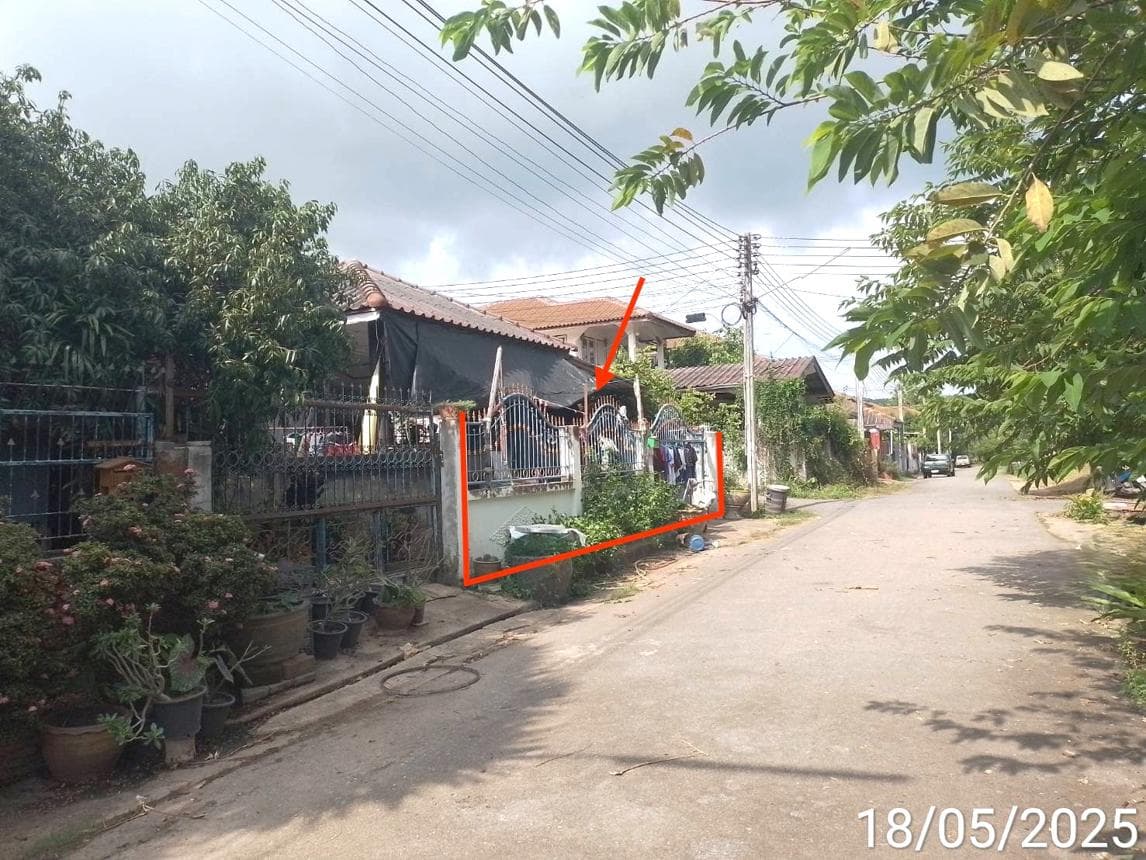 บ้านเดี่ยว พลูตาหลวง สัตหีบ ชลบุรี 2 ห้องนอน 2 ห้องน้ำ พื้นที่ 133.5 ตร.ม. บนที่ดิน 55 ตร.ว. ราคาล้านกลางๆ
