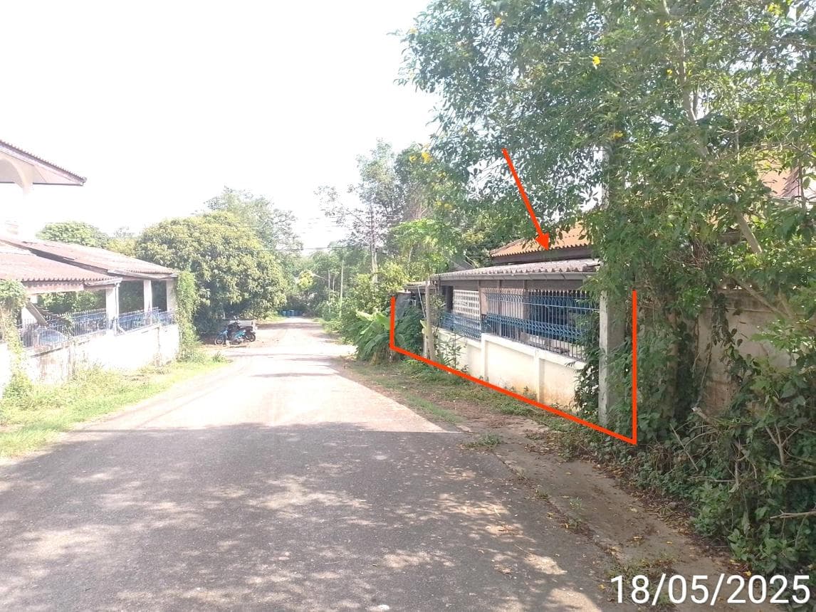 บ้านเดี่ยว พลูตาหลวง สัตหีบ ชลบุรี 2 ห้องนอน 2 ห้องน้ำ พื้นที่ 133.5 ตร.ม. บนที่ดิน 55 ตร.ว. ราคาล้านกลางๆ