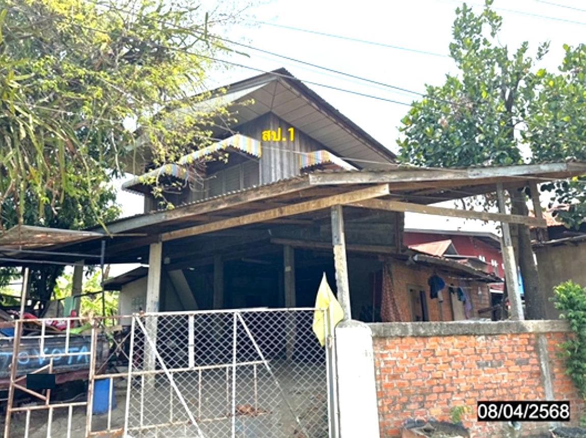 บ้านเดี่ยวทำเลสงบ ดินดำ-จังหาร ร้อยเอ็ด พื้นที่ใช้สอย 103.5 ตร.ม. บนเนื้อที่ 56 ตร.ว. ราคาคุ้มค่า