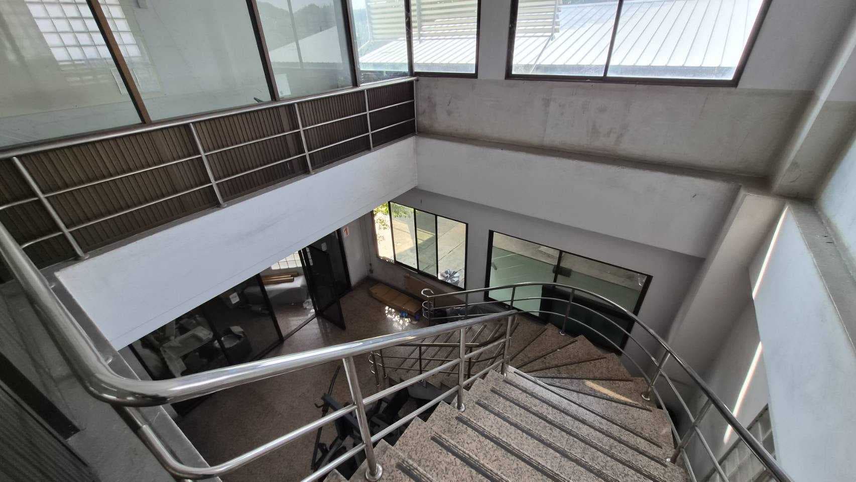 ขายโรงงานพร้อมใบ รง.4 ทำเลทอง เลียบด่วนรามอินทรา-ลาดพร้าว 87