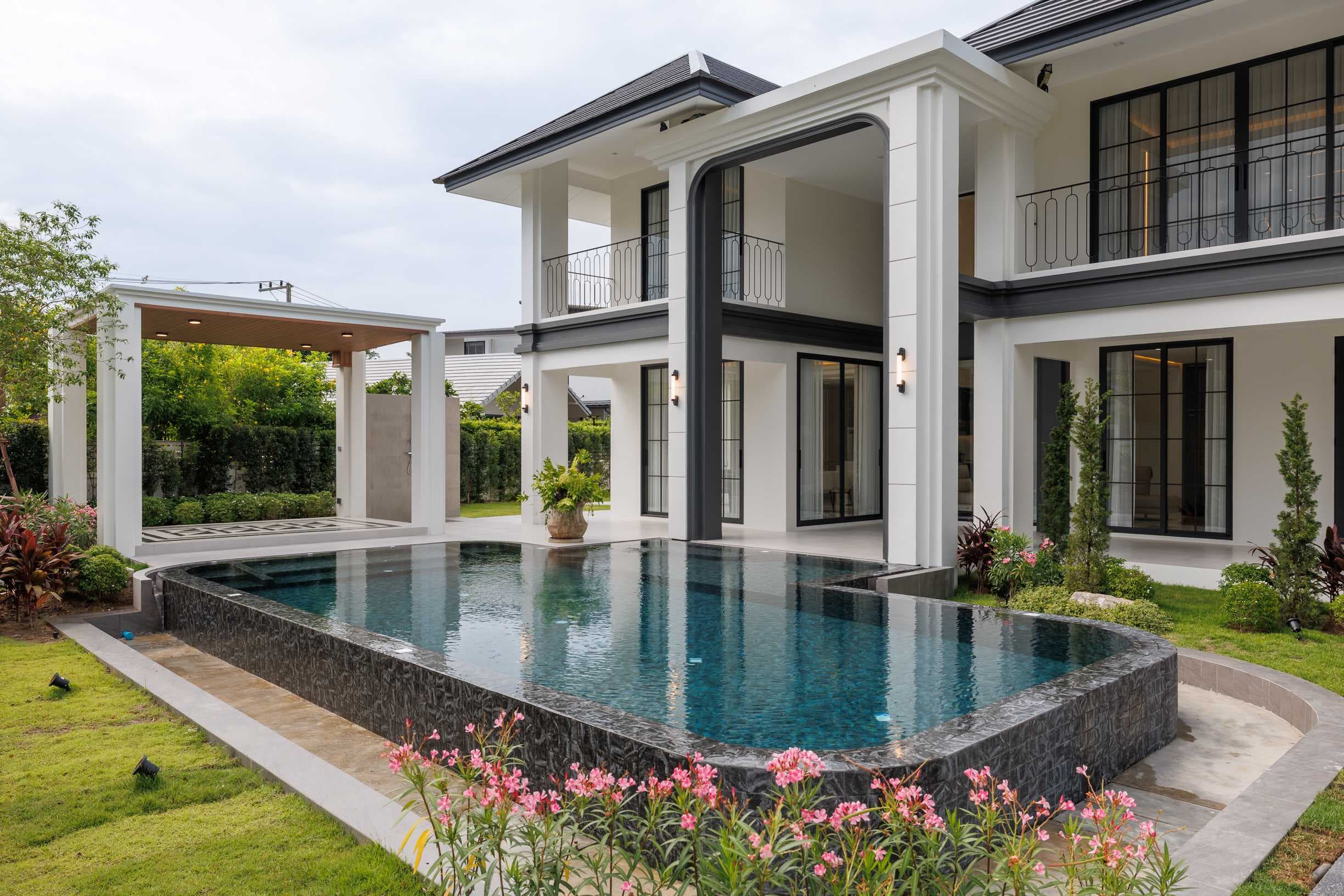 Super Luxury Pool Villa สารภี เชียงใหม่ ใกล้บิ๊กซีดอนจั๊น