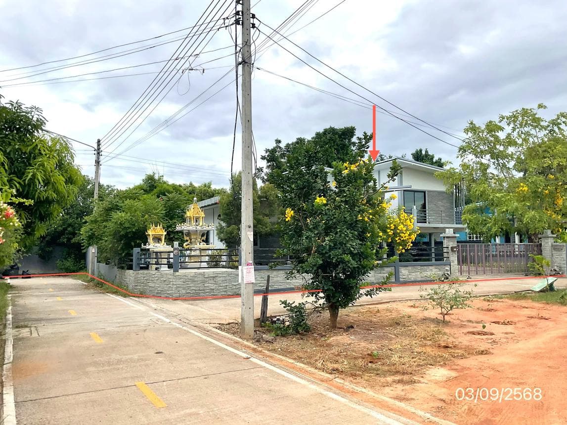 บ้านเดี่ยว ปากแพรก เมืองกาญจนบุรี กาญจนบุรี 3 ห้องนอน 3 ห้องน้ำ พื้นที่ใช้สอยกว้างขวาง 253.5 ตร.ม. บนที่ดิน 30 ตร.ว. ทำเลศักยภาพใกล้เมือง ราคาพิเศษ 4.83 ล้าน