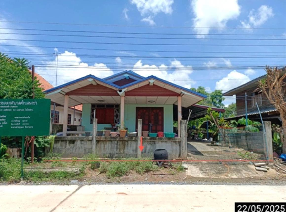 บ้านเดี่ยว นาข่า มัญจาคีรี ขอนแก่น 2 ห้องนอน 1 ห้องน้ำ พื้นที่ใช้สอย 167 ตร.ม. บนที่ดิน 14 ตร.ว. ทำเลสงบ เดินทางสะดวก บรรยากาศเป็นส่วนตัว ราคาคุ้มค่าเพียง 1.52 ล้าน