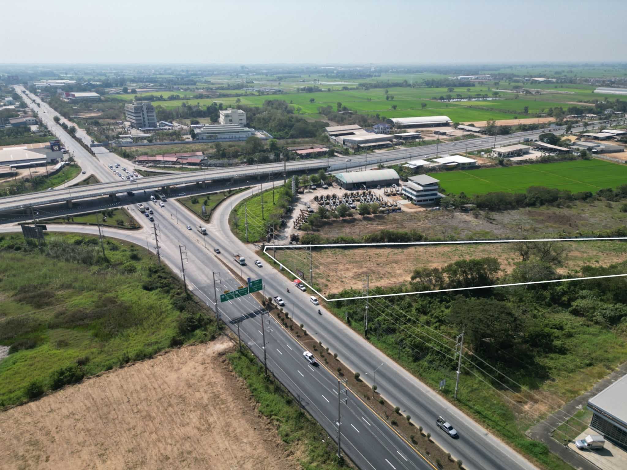 ที่ดินแปลงใหญ่ 8ไร่ ทำเลศักยภาพ ติดสี่แยกถนนเลี่ยงเมืองพิษณุโลก