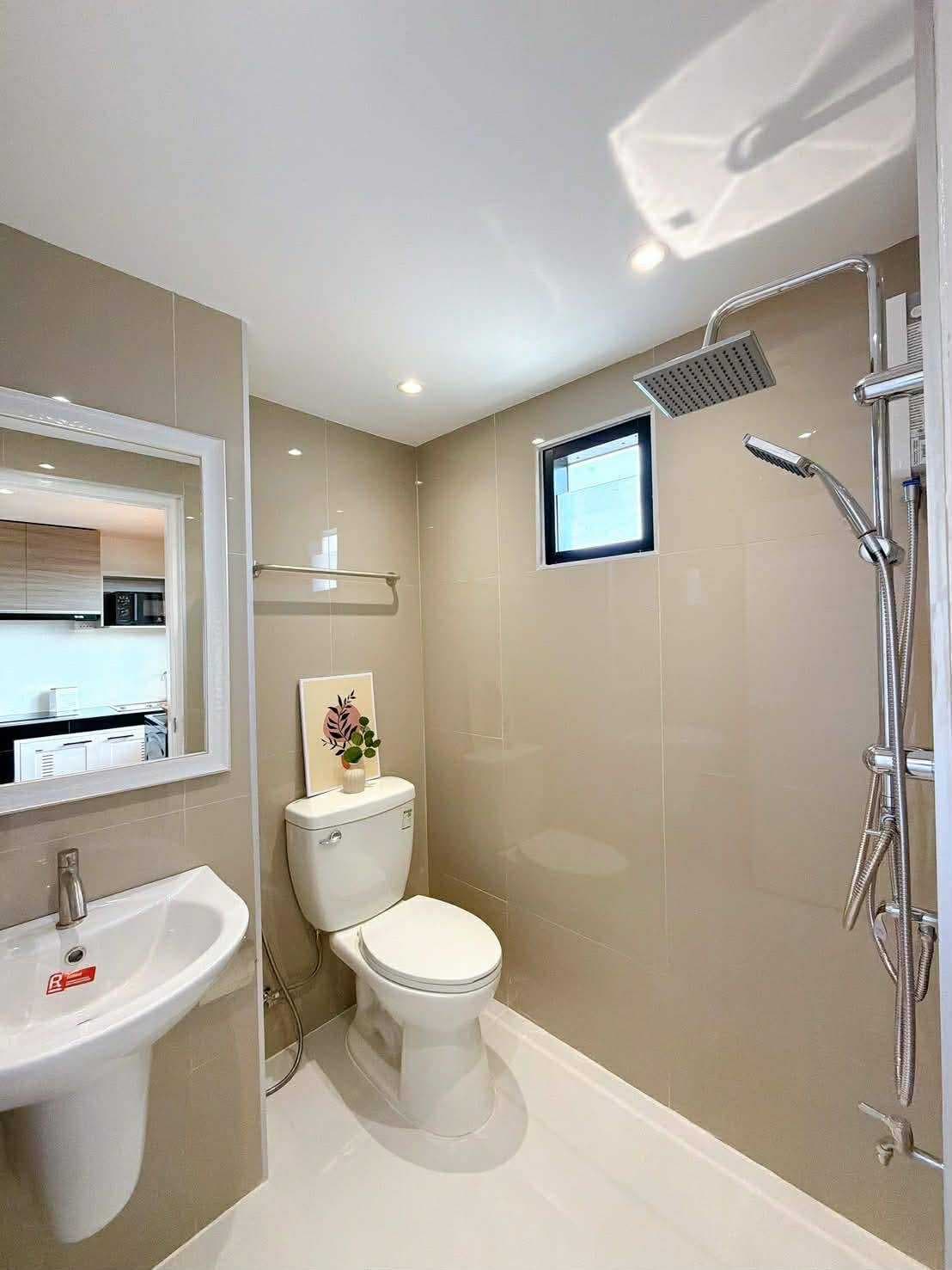 ขาย ศรีอนันต์คอนโด วิวดอย ใกล้ รพ.เทพปัญญา ราคาเพียง 990,000 บาท