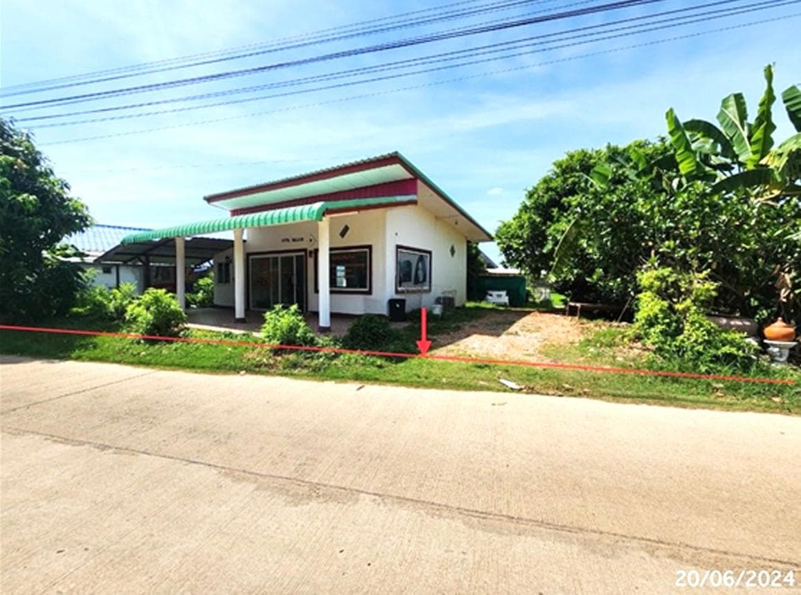 ขายบ้านเดี่ยวชั้นเดียว พื้นที่กว้าง 93 ตร.ว. อ.โพธิ์ชัย จ.ร้อยเอ็ด 1 ห้องนอน 1 ห้องน้ำ บรรยากาศเงียบสงบเป็นส่วนตัว พื้นที่ใช้สอยคุ้มค่า