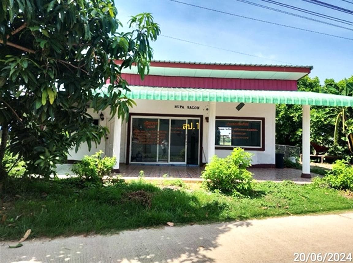 ขายบ้านเดี่ยวชั้นเดียว พื้นที่กว้าง 93 ตร.ว. อ.โพธิ์ชัย จ.ร้อยเอ็ด 1 ห้องนอน 1 ห้องน้ำ บรรยากาศเงียบสงบเป็นส่วนตัว พื้นที่ใช้สอยคุ้มค่า