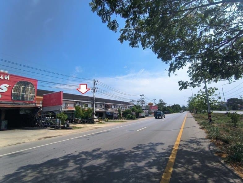 อาคารพาณิชย์ เมืองลำปาง