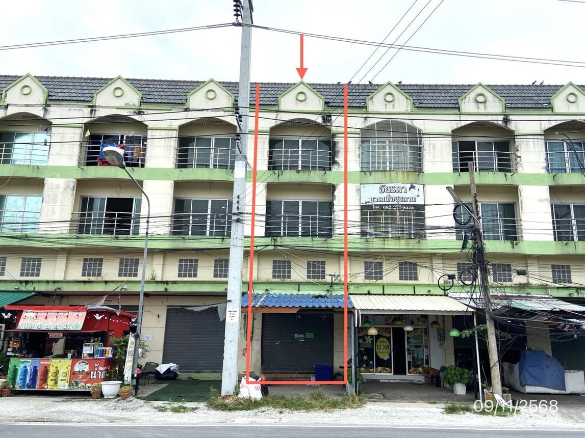 อาคารพาณิชย์ บางพระ เมืองฉะเชิงเทรา ฉะเชิงเทรา พื้นที่ 21 ตร.ว. พื้นที่ใช้สอย 196 ตร.ม. 3 ห้องน้ำ