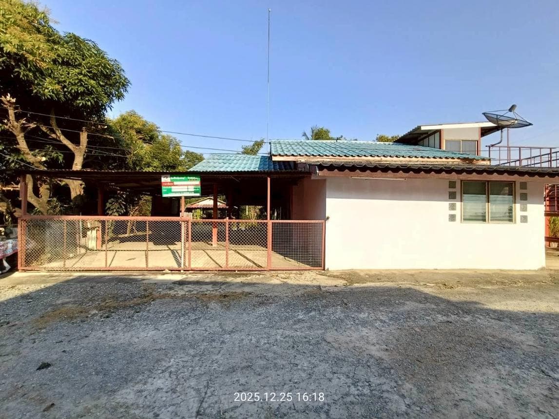 บ้านเดี่ยว พื้นที่ 63 ตร.ม. บนเนื้อที่ 81 ตร.ว. ทำเลศักยภาพ วังศรีราช เดิมบางนางบวช สุพรรณบุรี