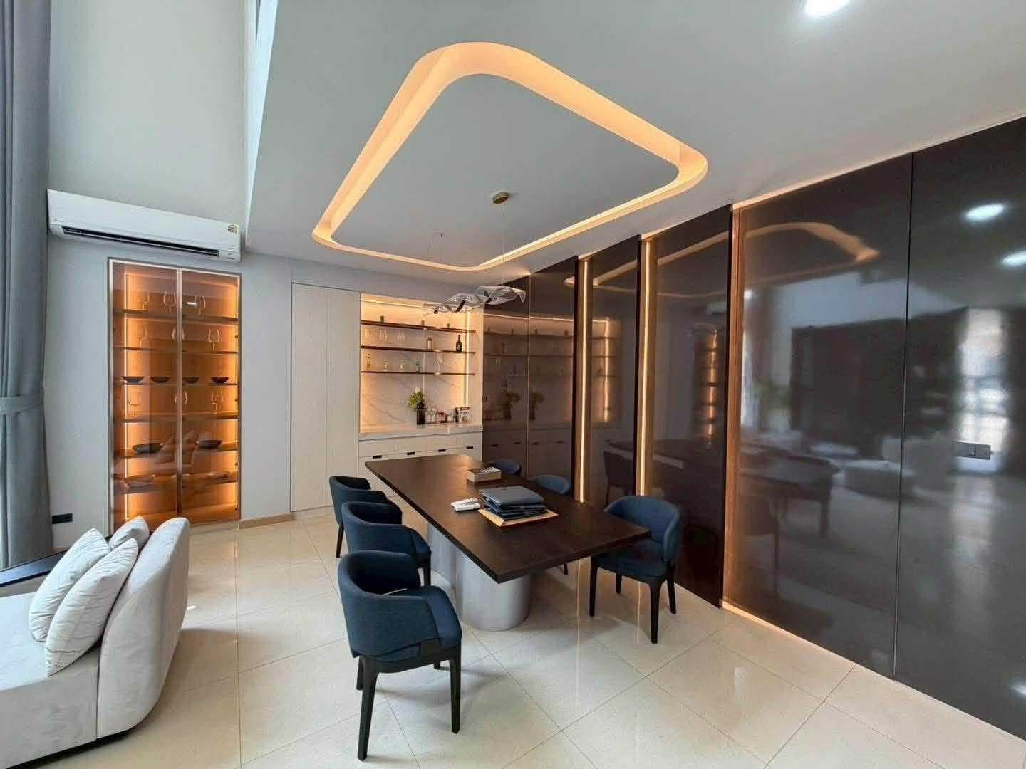 ขายบ้านเดี่ยว 3 ชั้น โครงการปรีชา ราม 3 – รามคำแหง–พัฒนาการ บ้านหลังใหญ่ พร้อมลิฟต์ส่วนตัว ขายต่ำกว่าราคาประเมิน
